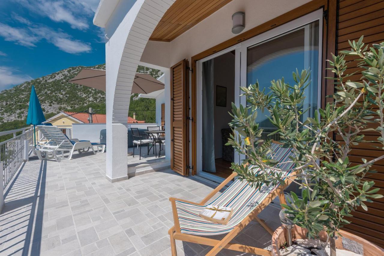 Panoramico Apartment, Private Jacuzzi ブレラ エクステリア 写真