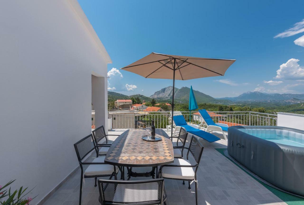 Panoramico Apartment, Private Jacuzzi ブレラ エクステリア 写真