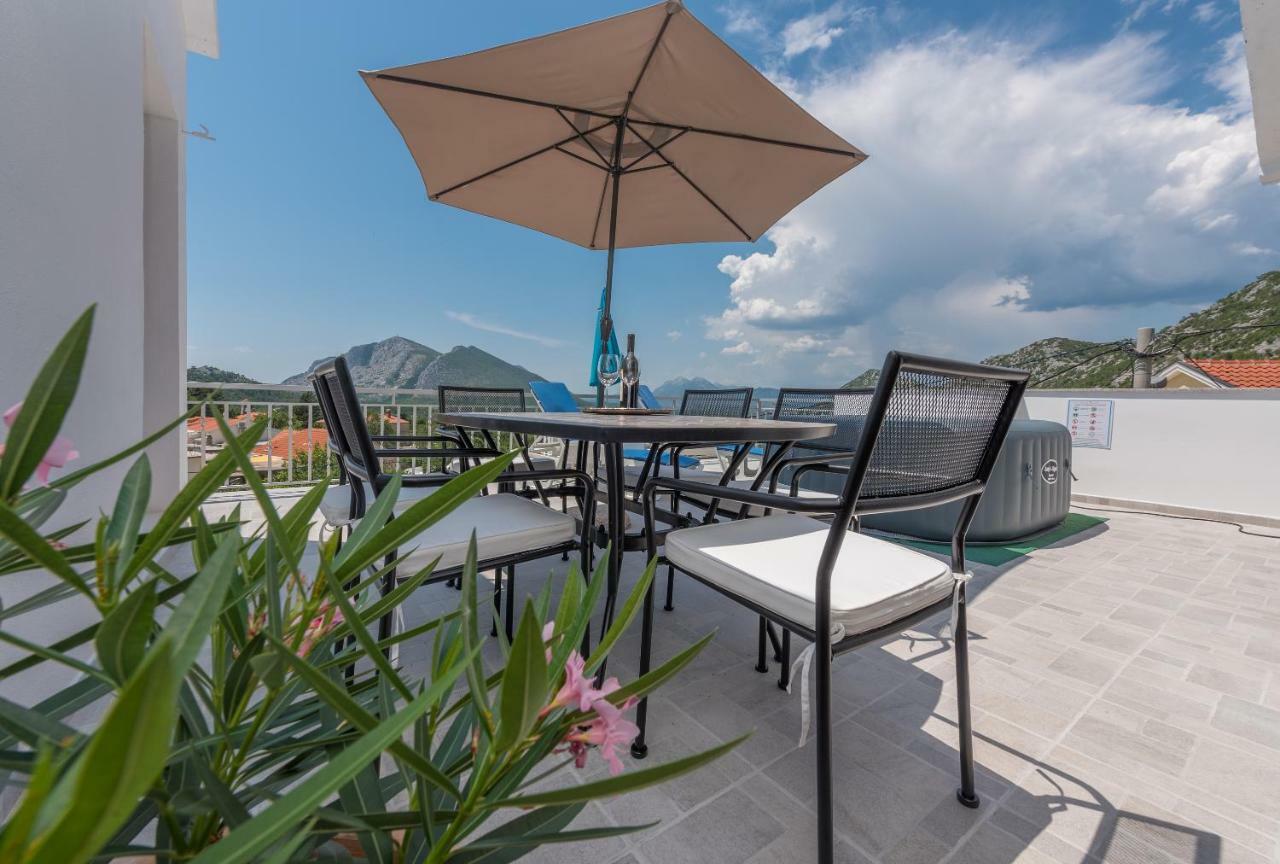 Panoramico Apartment, Private Jacuzzi ブレラ エクステリア 写真